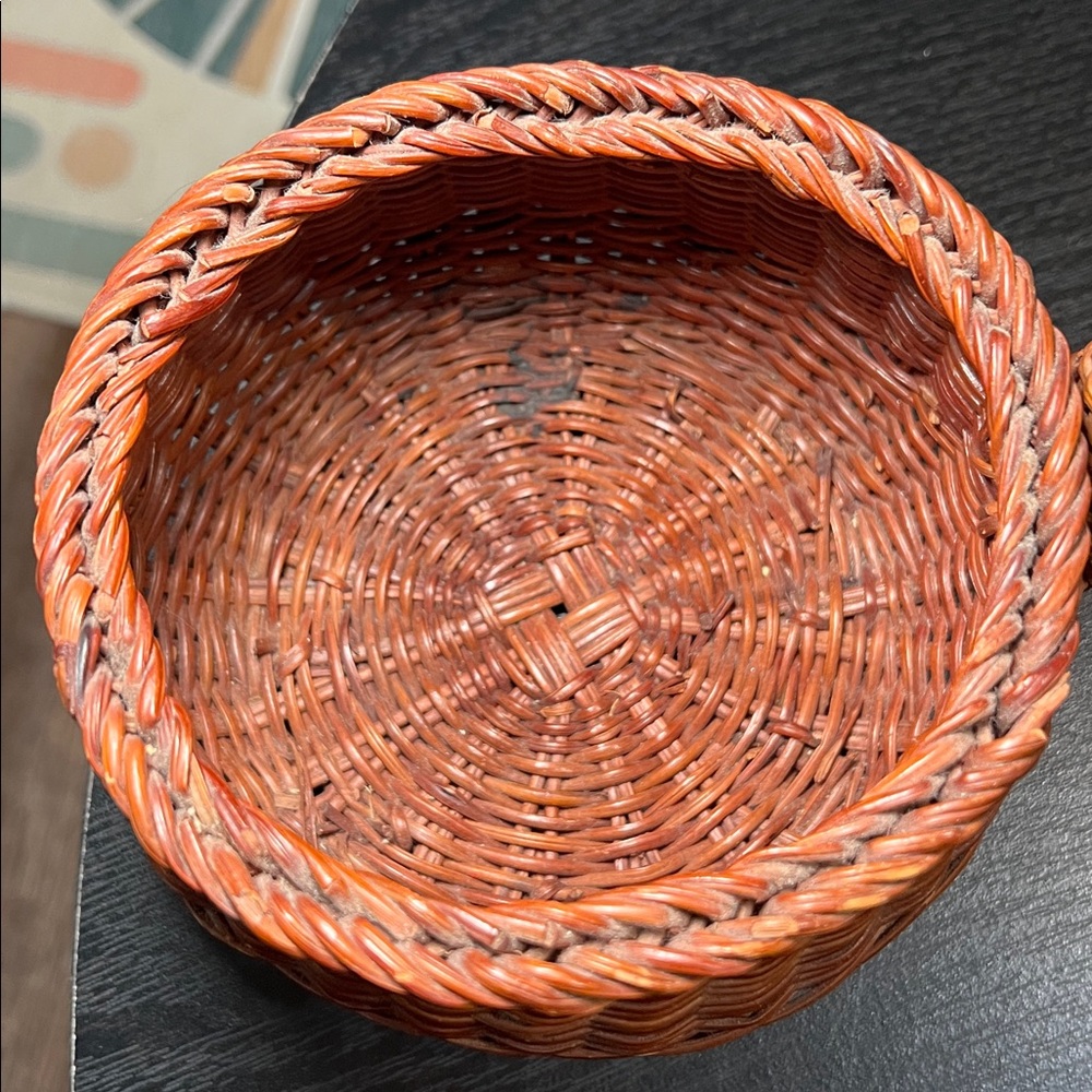 Vintage Boho Handcrafted Woven Turtle Basket Planter Catchall Storage - Picture 5 of 8